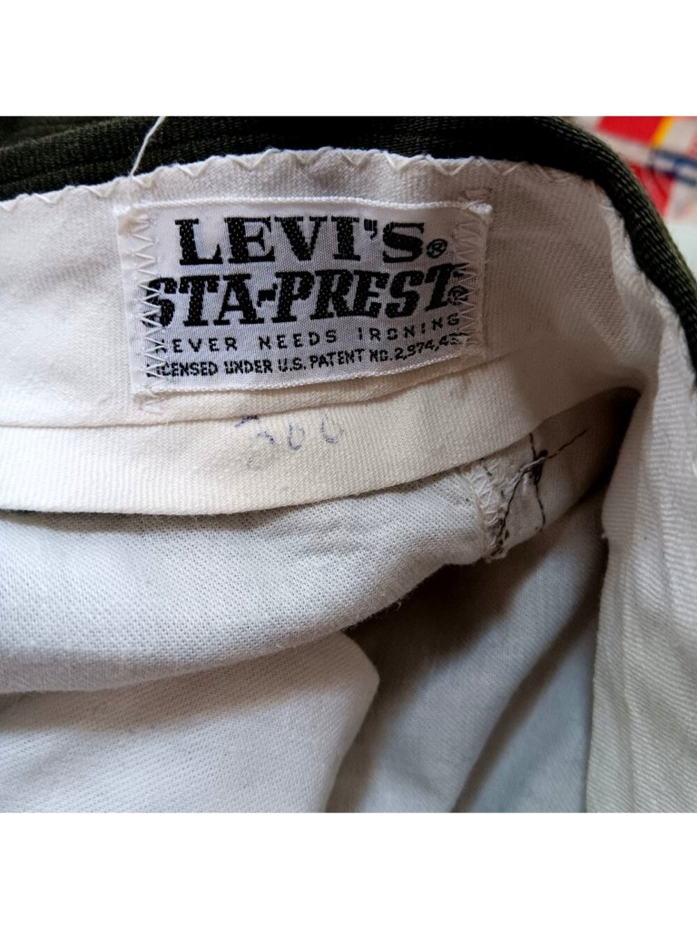 True Vintage Pants 29x26 Levis Sta-Prest 1970's Ribbed Trousers Green Straight